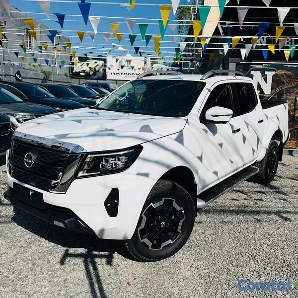 jeepetas y camionetas - NISSAN FRONTIER LE 2026 3