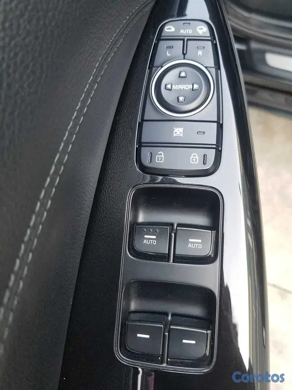 carros - KIA K7 2018 NEGRO 12