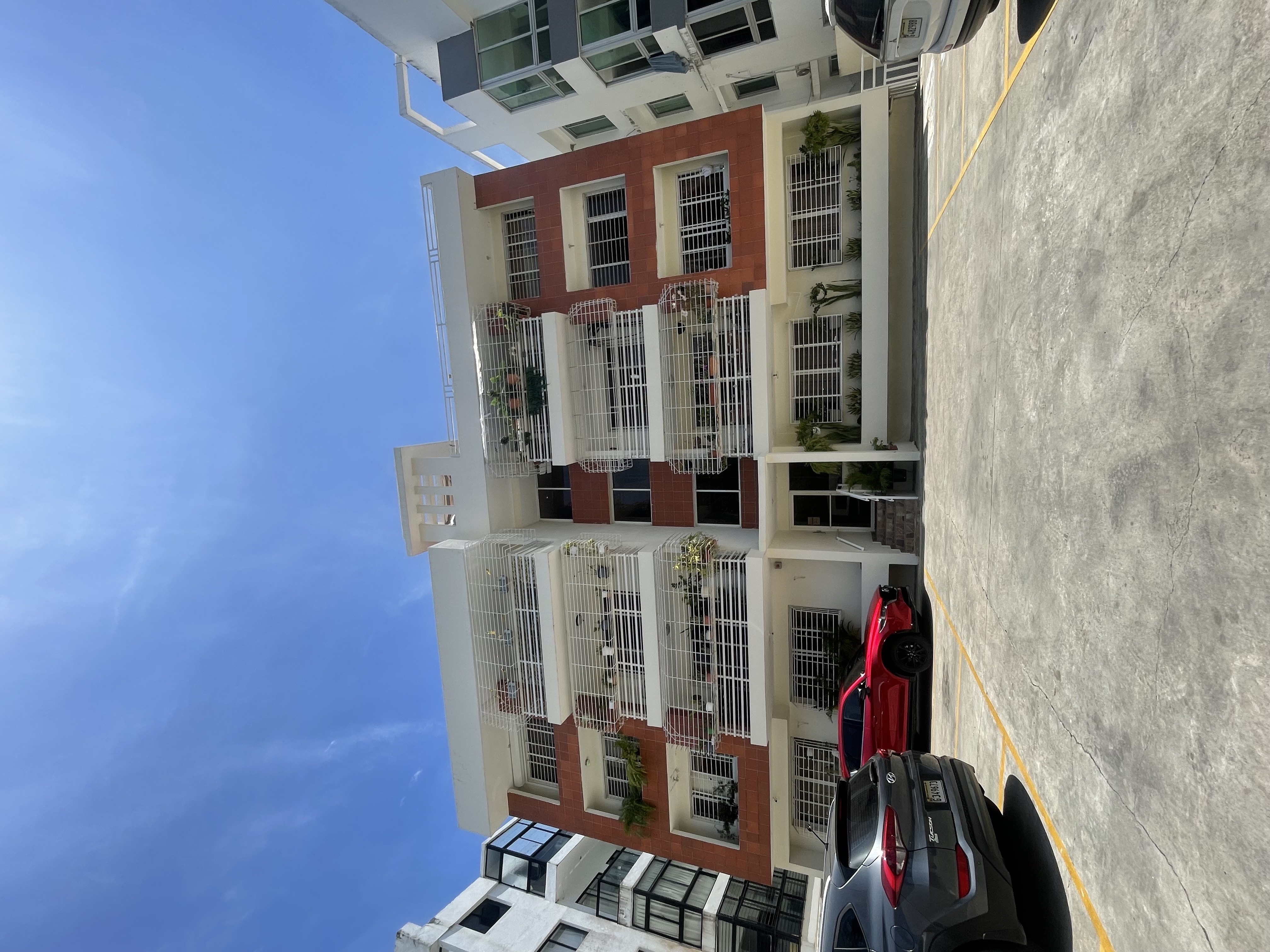 apartamentos - Apartamento en venta detrás del Bravo de Los Próceres  0