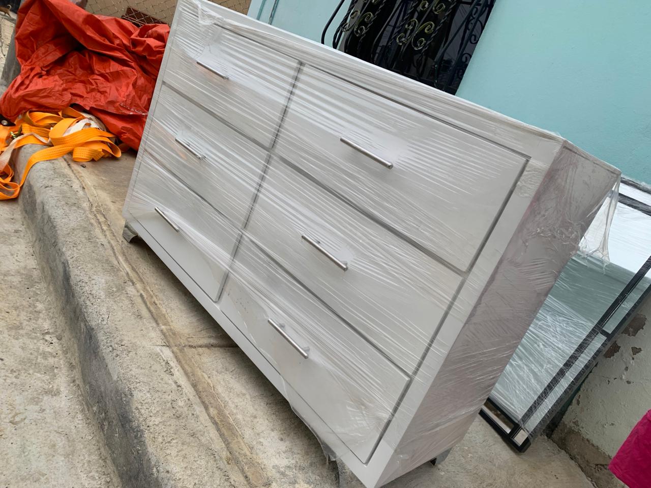 muebles y colchones - Gavetero blanco ikea  0