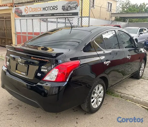 carros - Nissan Versa SV 2017 SPECIAL EDITION 3