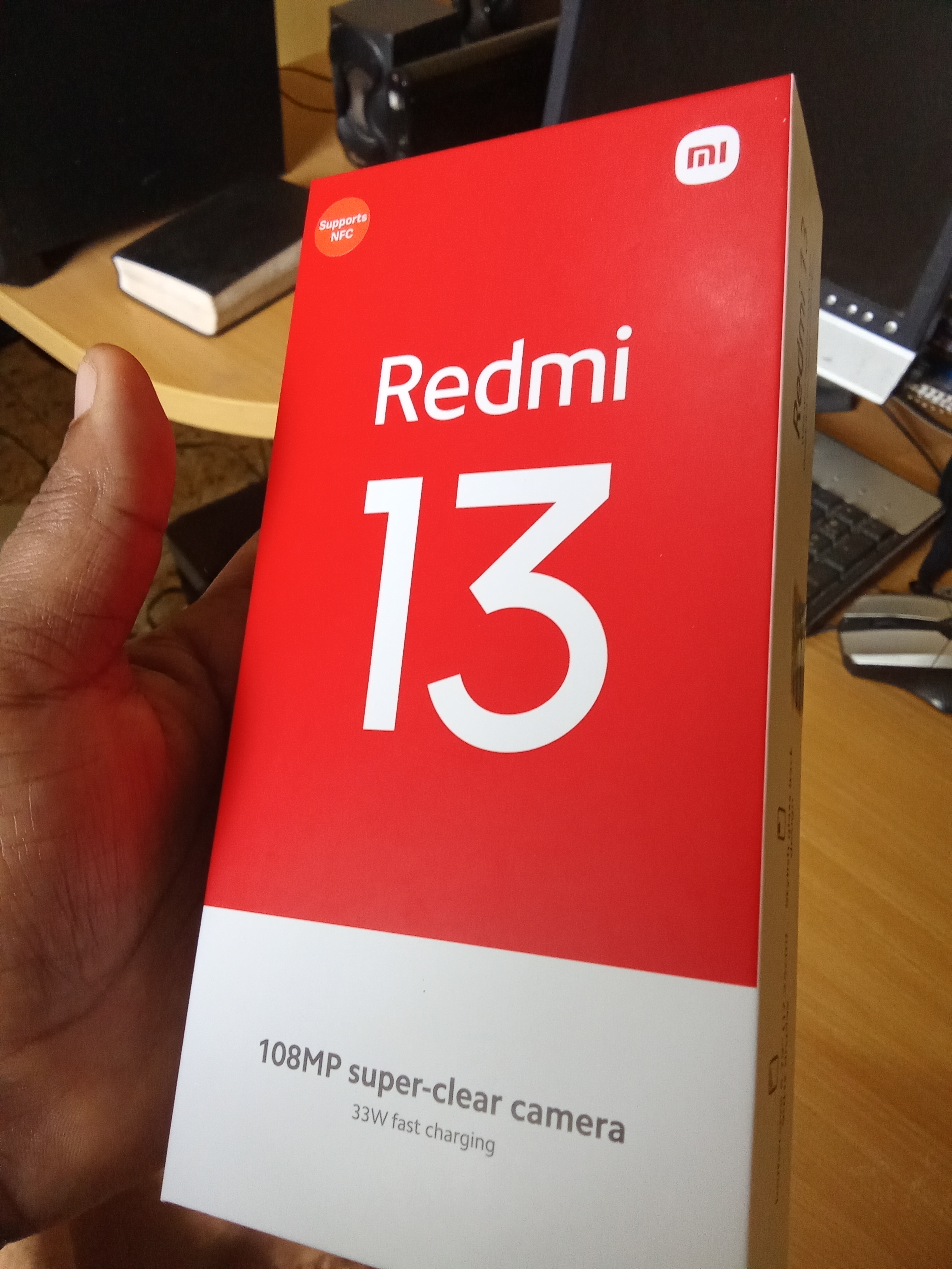 celulares y tabletas - Xioami redmi 13 128gb, 8gb de Ram Negri nuevo con su caja 