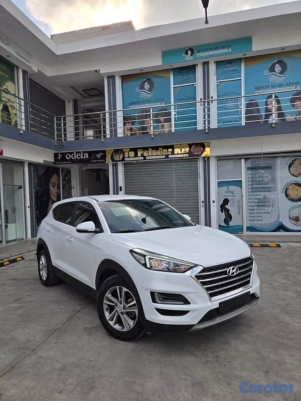 jeepetas y camionetas - HYUNDAI TUCSON 2020 BLANCO DIESEL 2