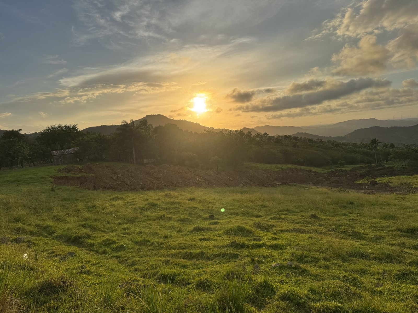 solares y terrenos - Solares próximo al cupey con una hermosa vista proyecto con amenidades  1