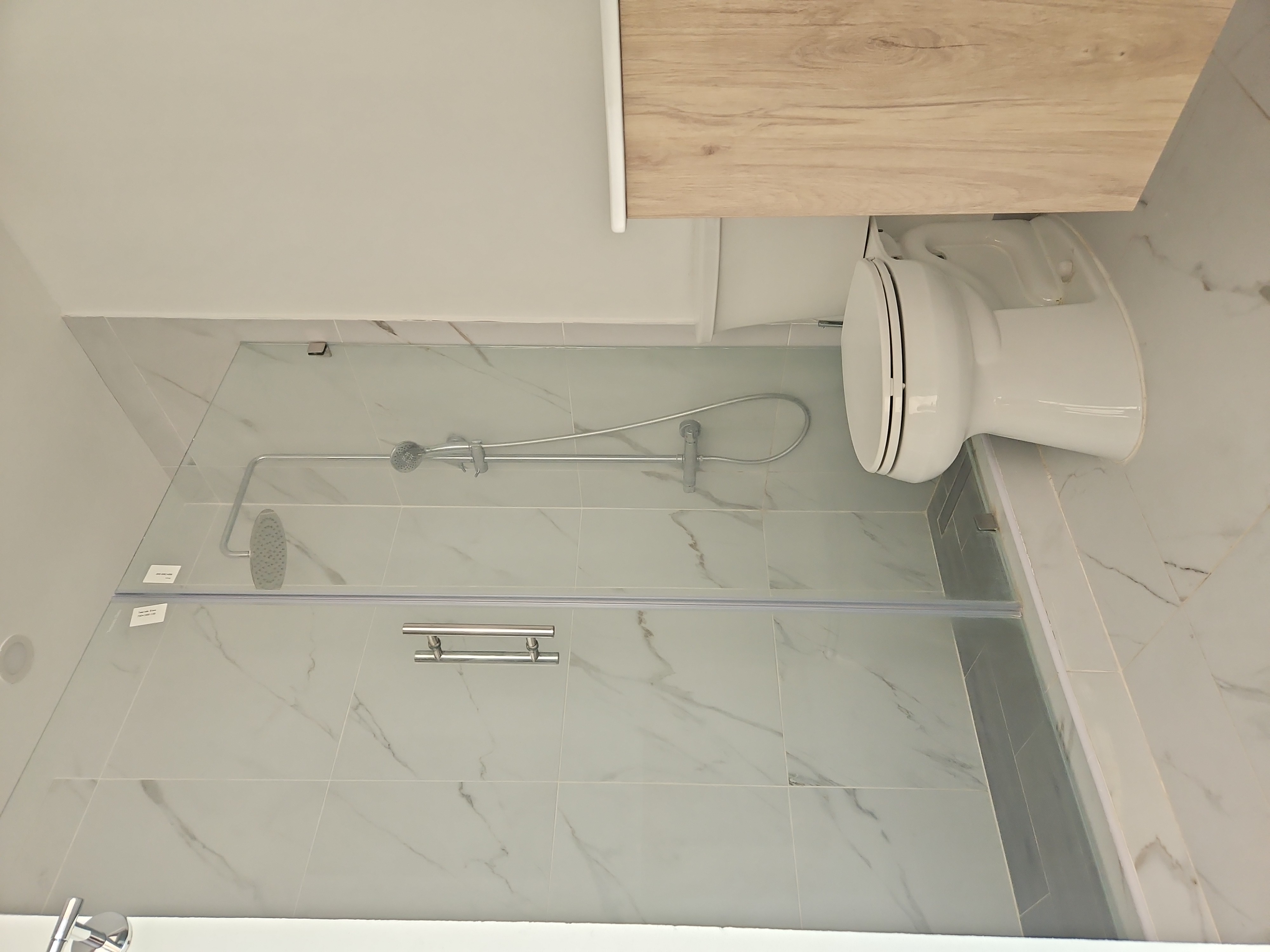 apartamentos - Alquiler de Apartamento en La esperilla Vacio sin Balcon  8
