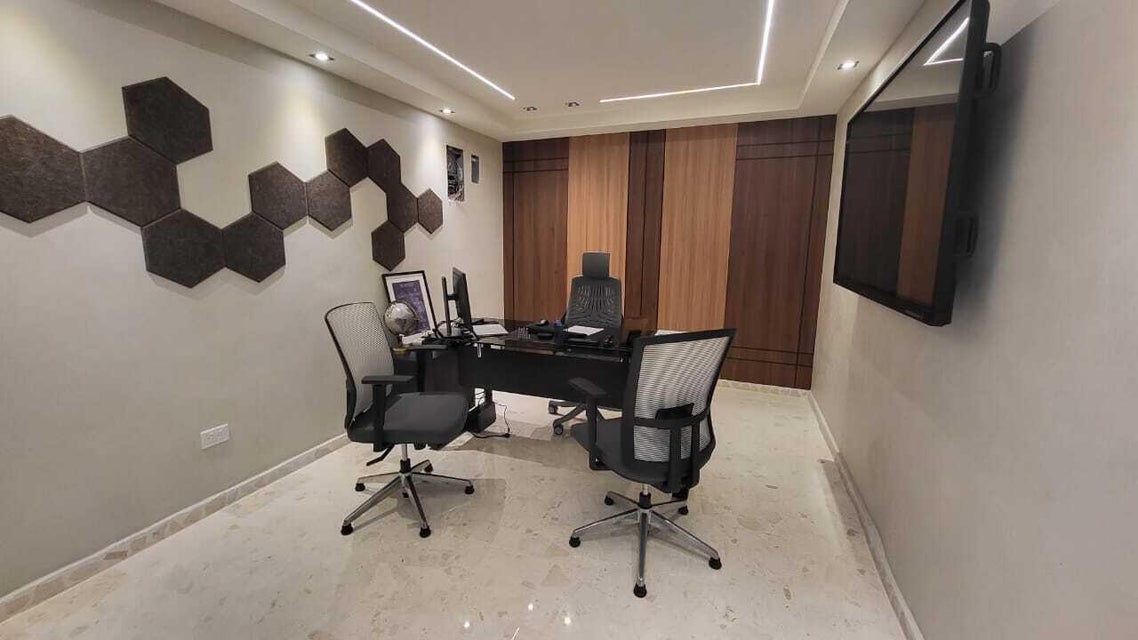 oficinas y locales comerciales - Oficina en alquiler en El Millón  1
