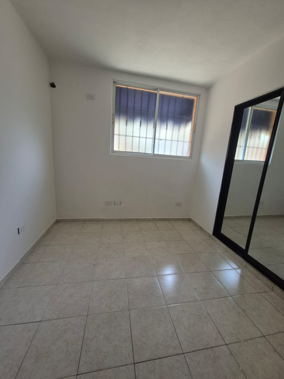 apartamentos - Apartamento en Venta en La Castellana 3H, 2B, 1P, 2do Nivel 8
