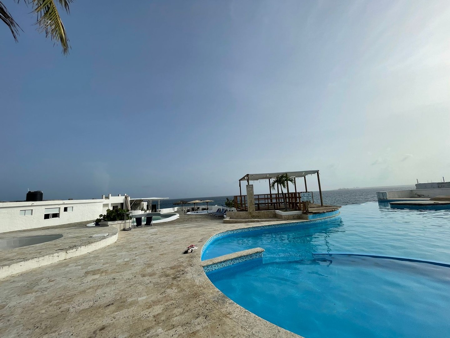 casas vacacionales y villas - Vendo Villa en Complejo Turístico en Boca Chica en 1er Línea de Mar
CÓDI: PD259 9