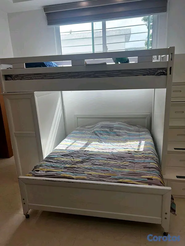 muebles y colchones - Venta de un bunk bed para tres personas 3