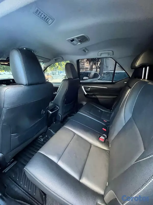 jeepetas y camionetas - Toyota Fortuner Diamond SRV TSS 2024
 4