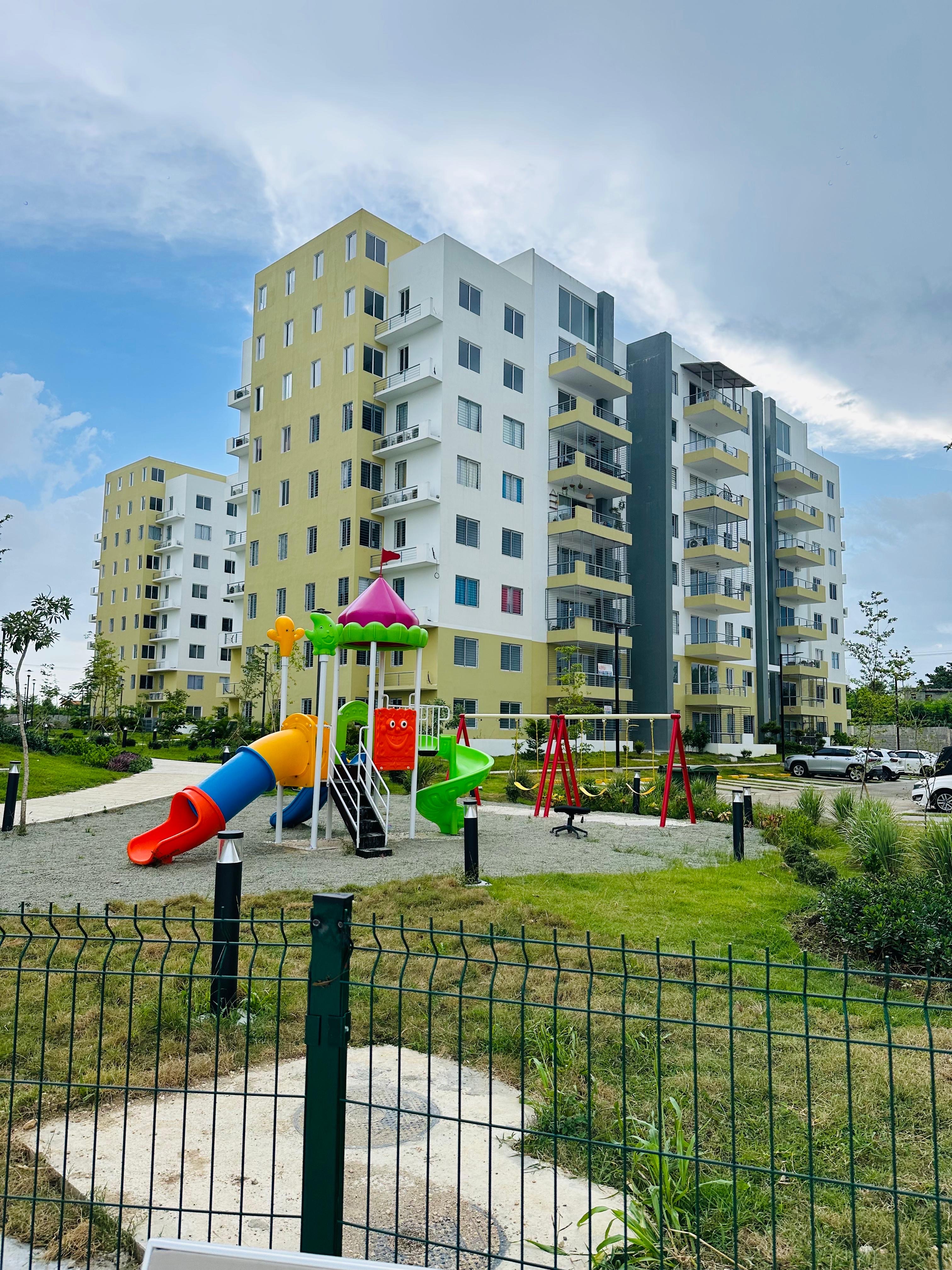 apartamentos - venta de apartamentos en la torre más exlusiva con piscina Jacobo MAJLUTA  6