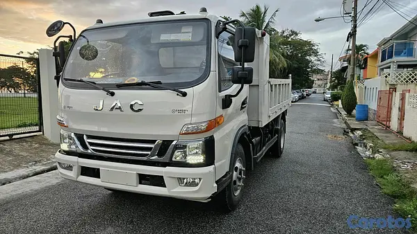 camiones y vehiculos pesados - jac volteo 4.8 diésel 2025 5