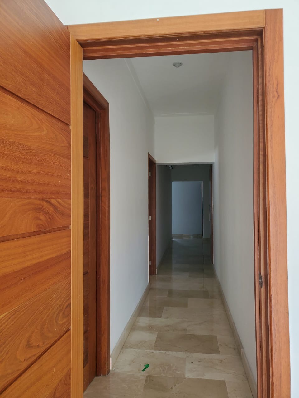 apartamentos - Alquiló mirador sur tres hab con baño dos parqueos 7