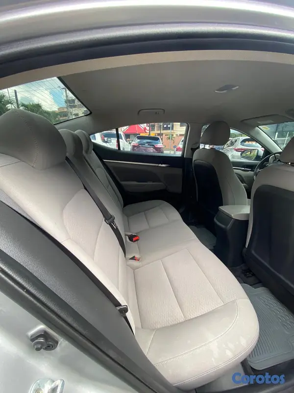 carros - Hyundai Elantra SEL 2020 2