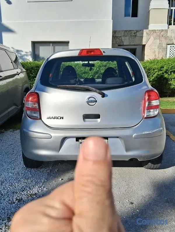 carros - Nissan March 2012 excelente oportunidad 3