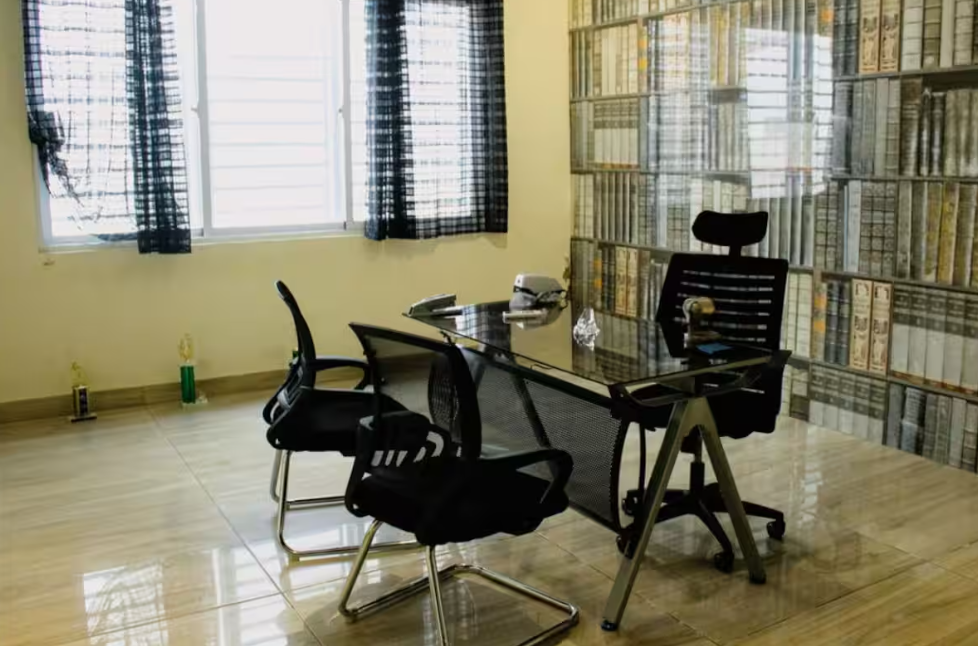 casas - ALQUILER | CASA AMUEBLADA DE 3 NIVELES CON PISCINA 8