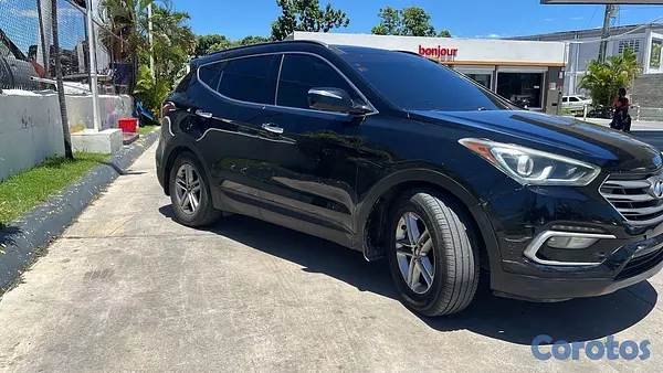 jeepetas y camionetas - Hyundai Santa Fe 2018 Full 2
