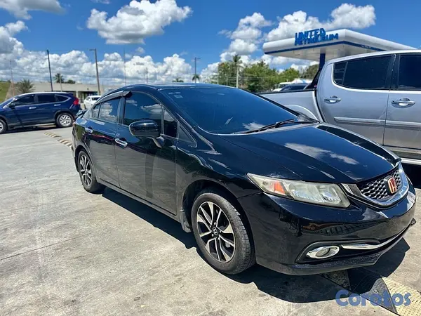 carros - carro honda Civic año 2014 ligeramente negociable  3