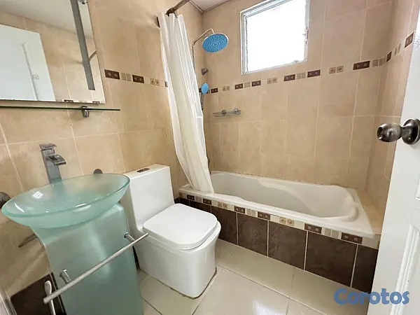 apartamentos - Seg nivel en Arroyo Hondo viejo 5