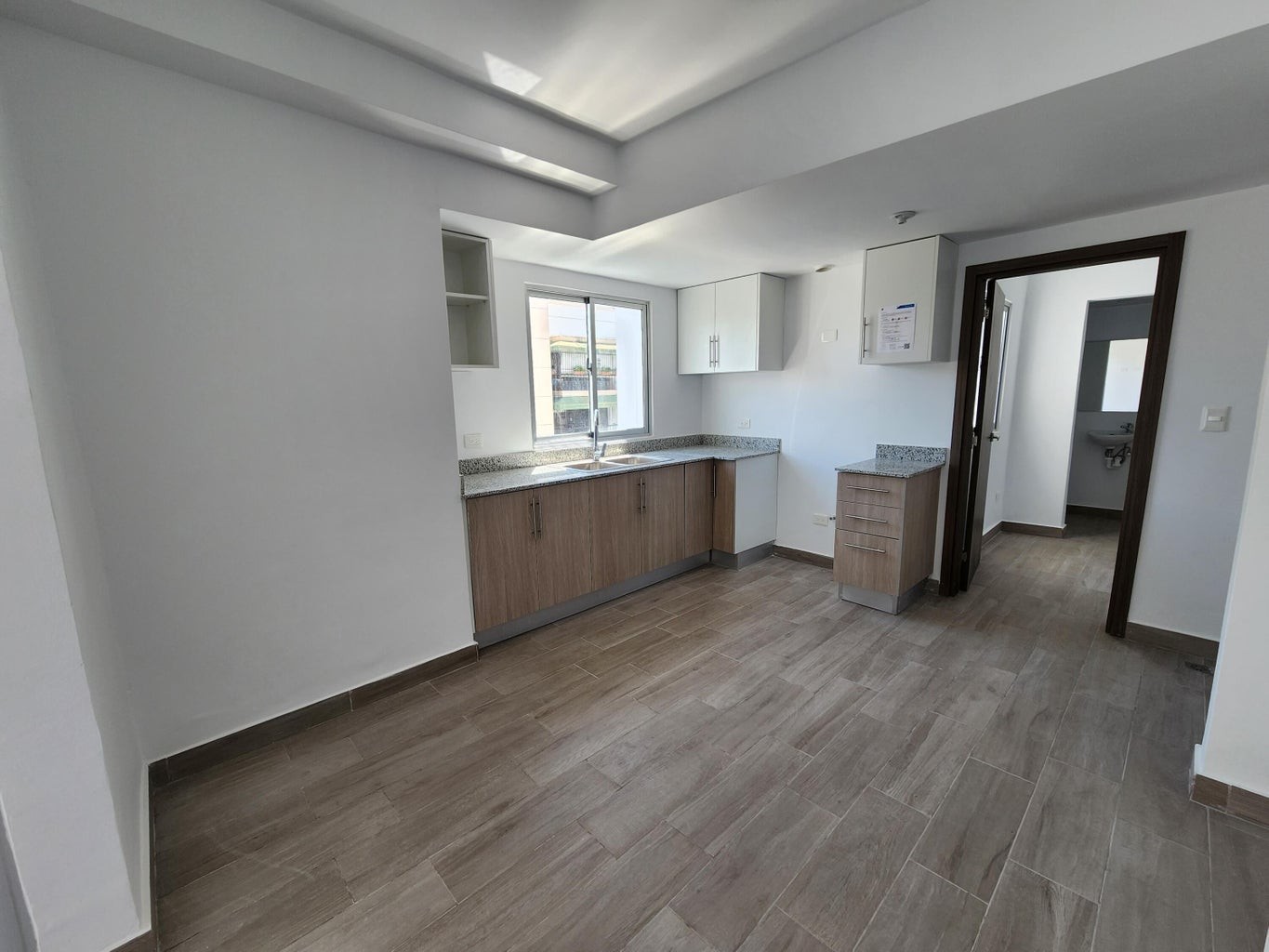 apartamentos - Apartamento evaristo morales 5to piso 
 6