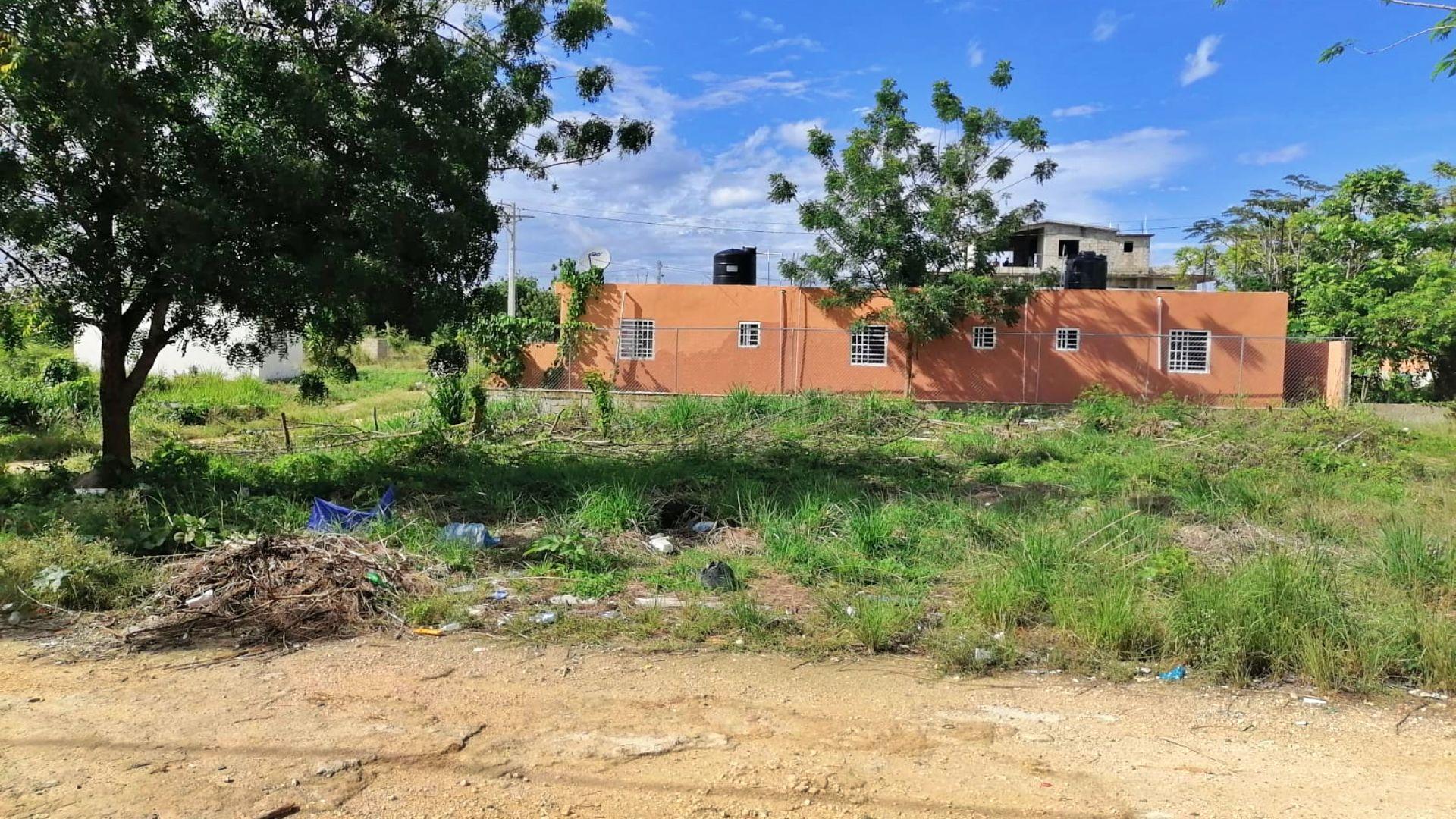 solares y terrenos - Prime 740.15 sqm Lot for Sale in Benerito, La Romana 2