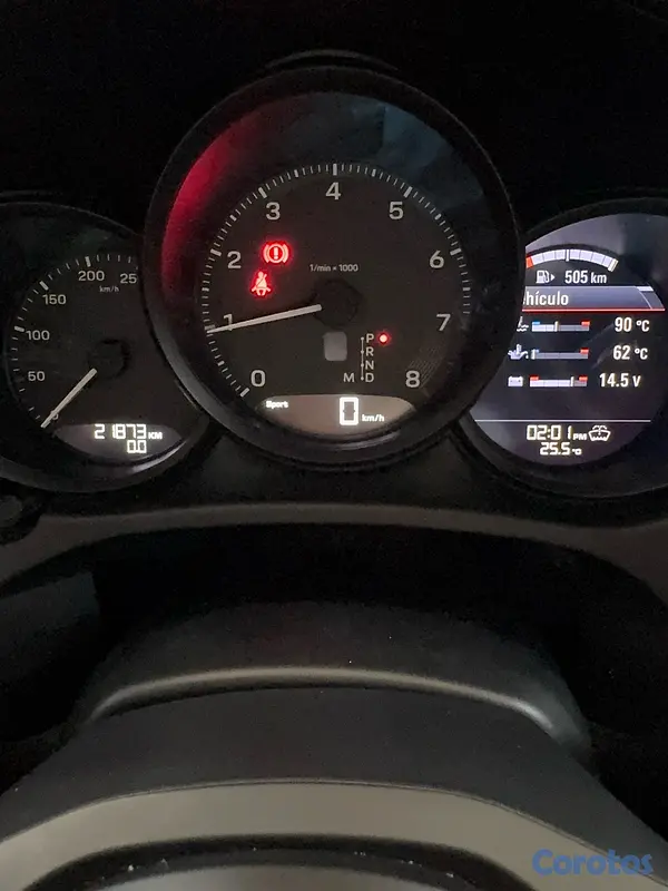 jeepetas y camionetas - Porsche macan 2022  10