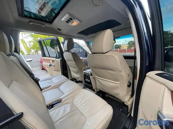 jeepetas y camionetas - LAND ROVER DISCOVERY LR4 2010 6