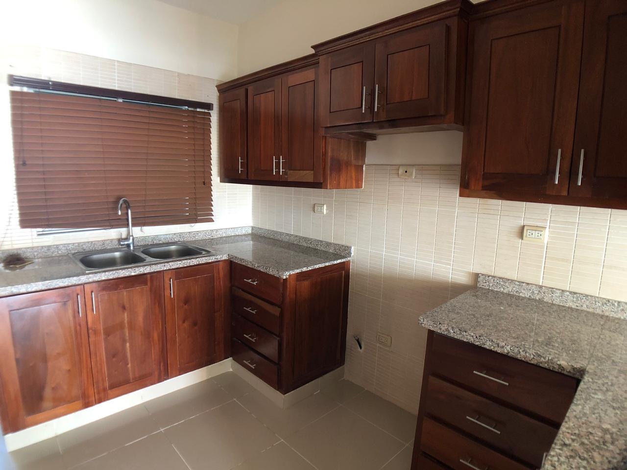 apartamentos - Alquiló mirador sur tres hab con baño dos parqueos 8