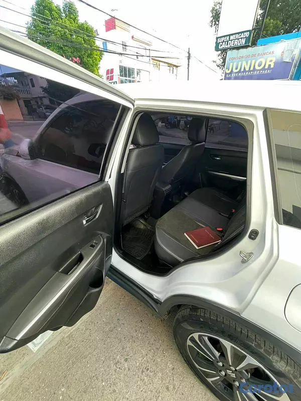 jeepetas y camionetas - SUZUKI VITARA 2020 GLX+ 

 4