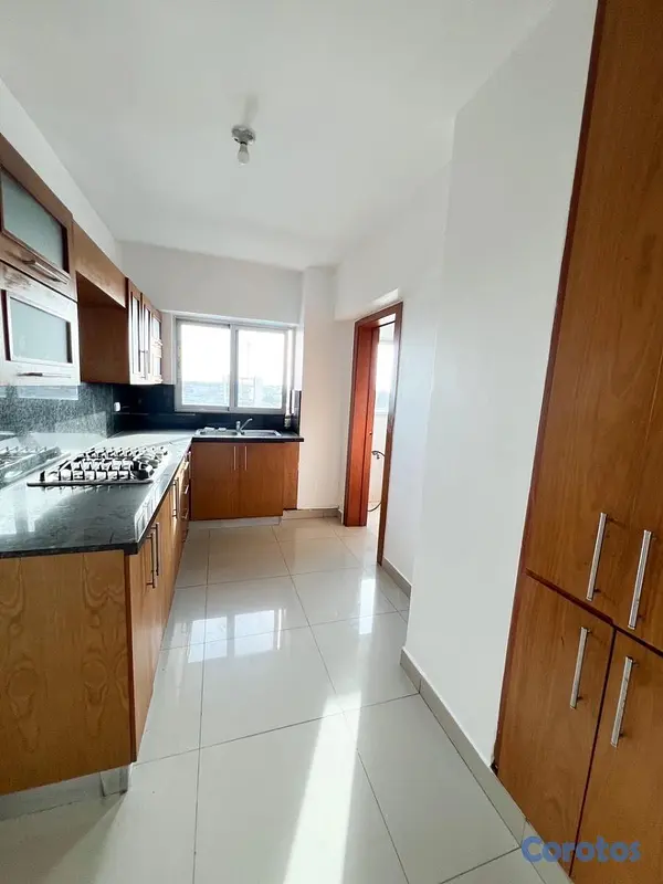 apartamentos - Alquiler de apartamento en Renacimiento de 3 habit 2