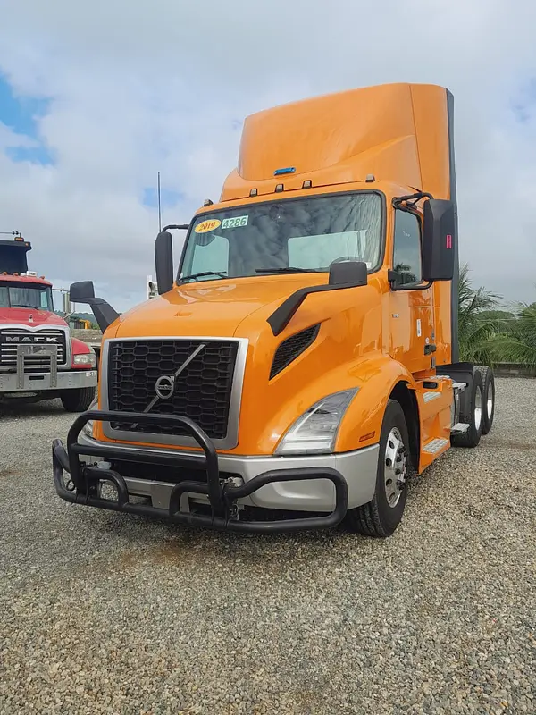 camiones y vehiculos pesados - VOLVO NVR AÑO 2019  5