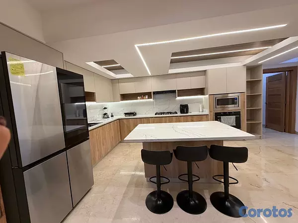 apartamentos - vendo los cacicazgos piso 7 tres habitaciones con baño estudio dos parqueos tech 5