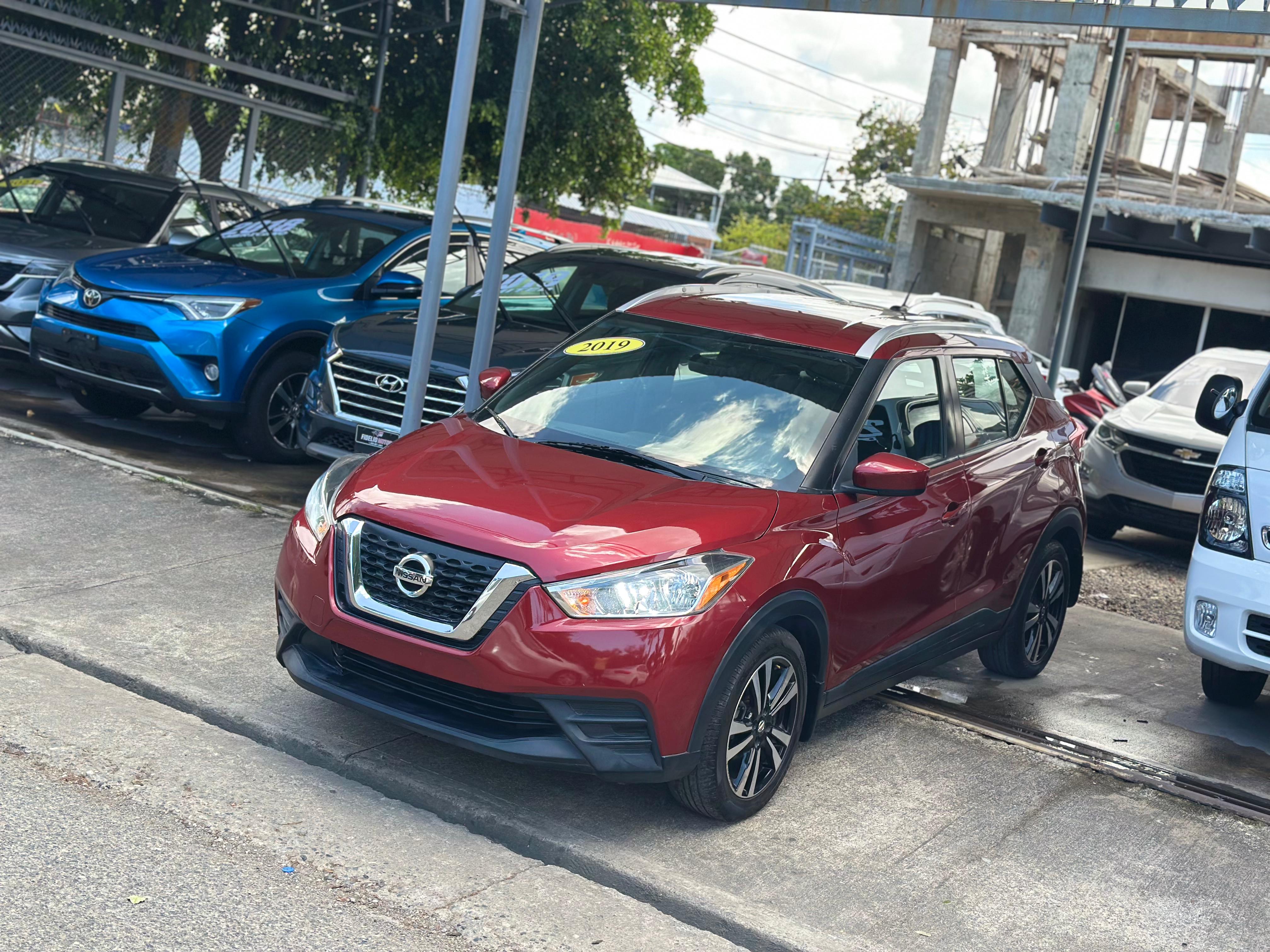 jeepetas y camionetas - 2019 NISSAN KICKS SV CLEAN AMERICANA 0