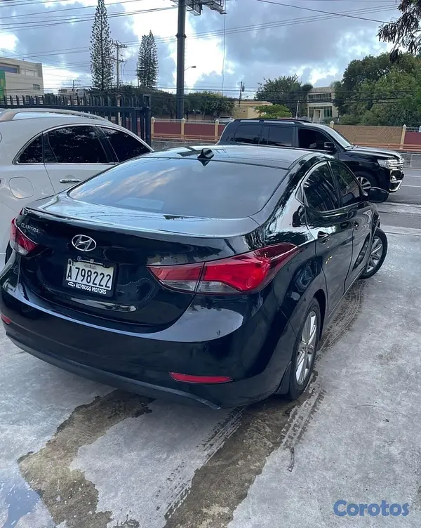 carros - HUYNDAI ELANTRA LIMETED 2016 5