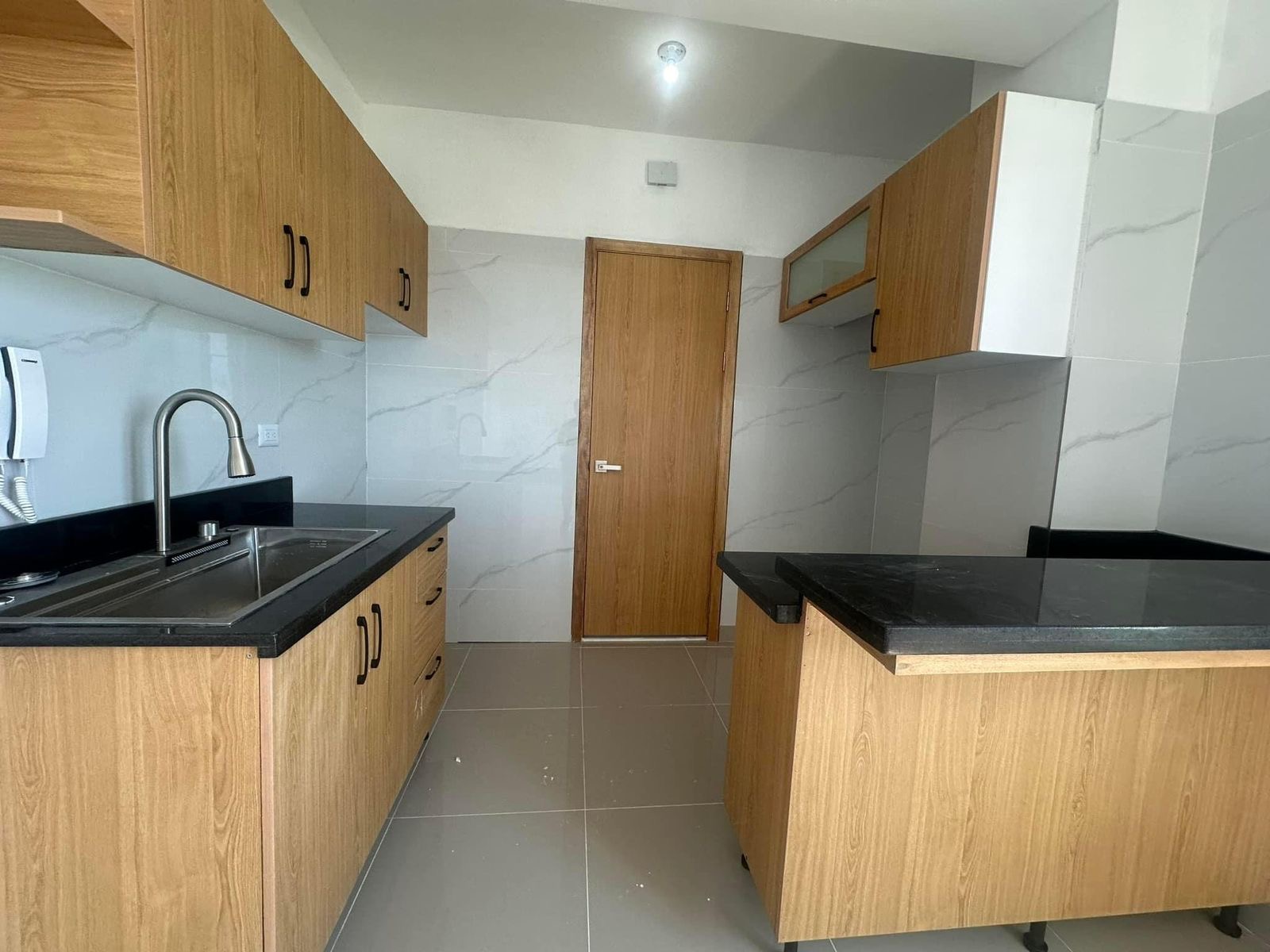 apartamentos - Vendo Independencia klm 7 y medio casi listo , sal 7