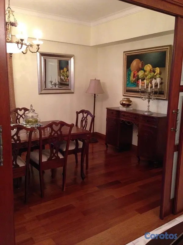 muebles y colchones - Comedor y estante de caoba 3
