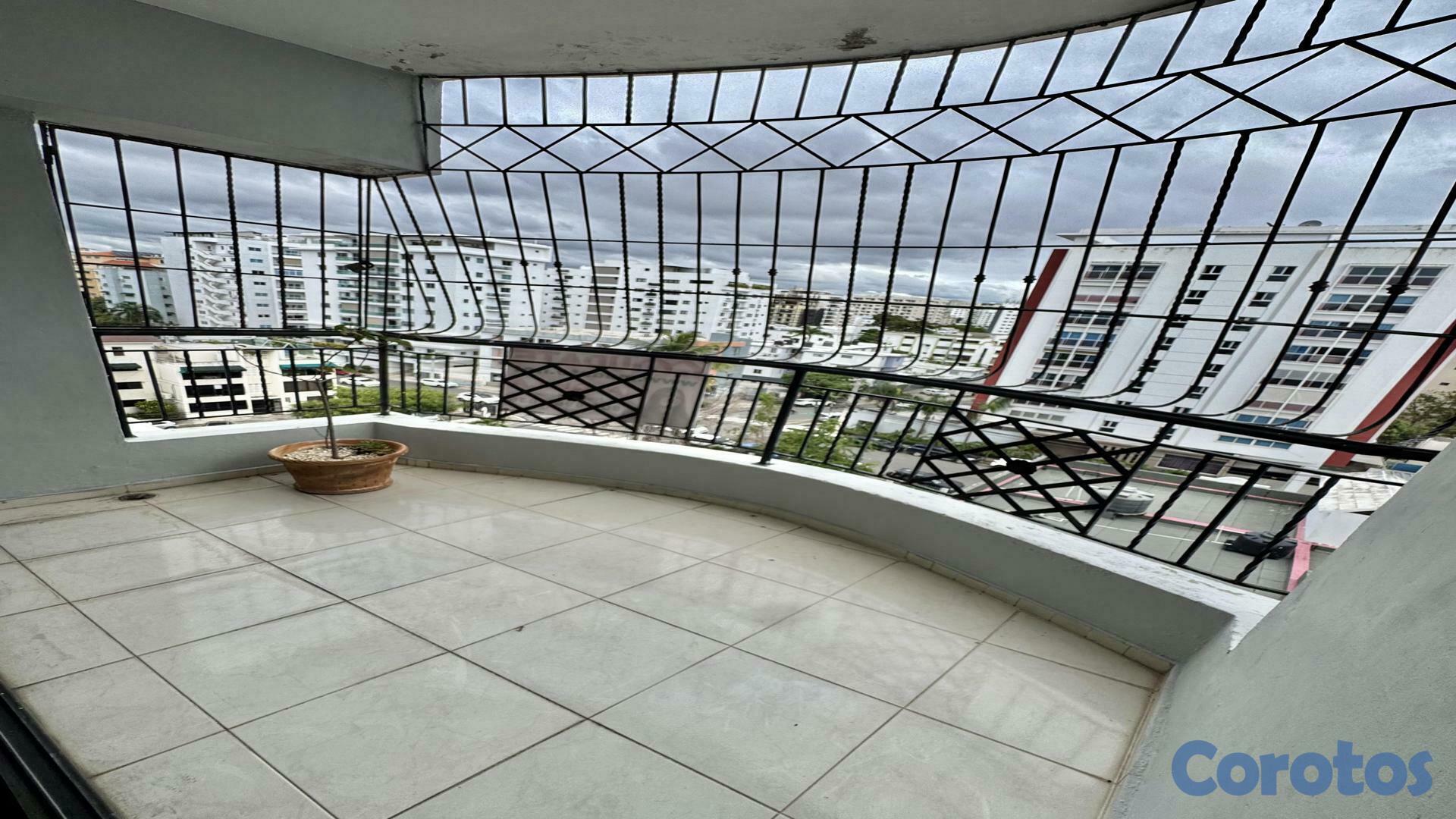 apartamentos - Apartamento en Evaristo Morales 3