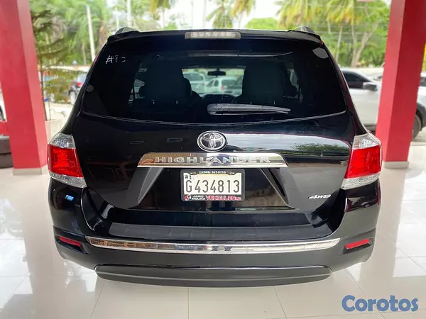 jeepetas y camionetas - Toyota Higlander 2012 4x4 3 filas  10