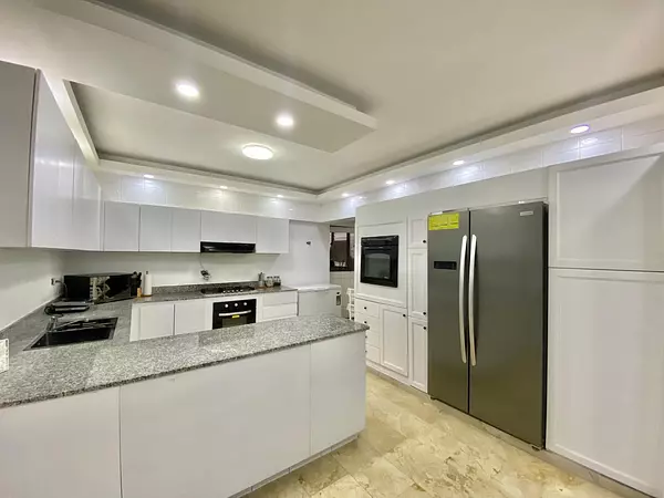 apartamentos - Vendo apto. en los cacicazgos USD 450,000.00   4