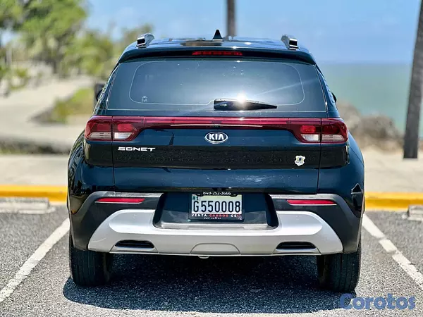 jeepetas y camionetas - kia sonet 2022 5