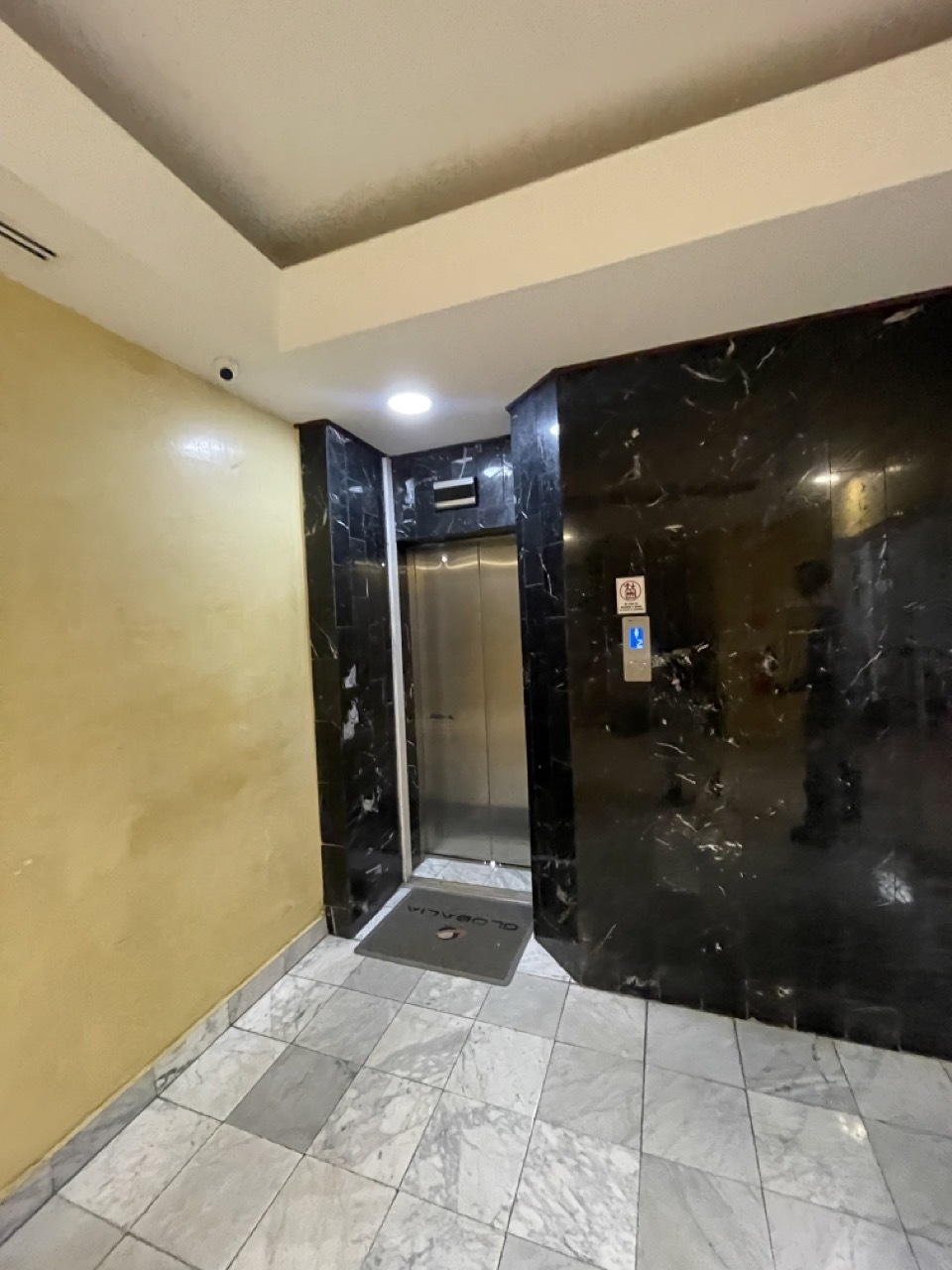 oficinas y locales comerciales - Edificio en Naco con 23 parqueos entrega en 45 dia 7