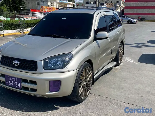 jeepetas y camionetas - Toyota rav4 2003 7