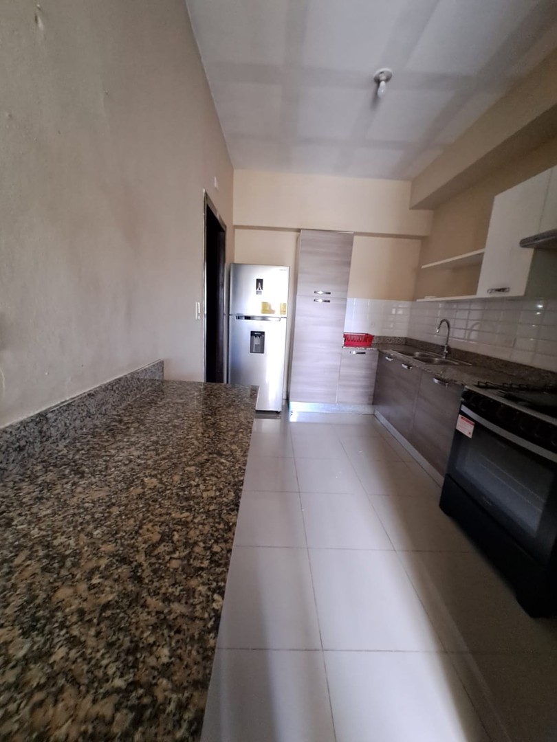 apartamentos - Gascue a metros de UNIBE.
Propiedad ideal para estudiantes.
Alquilo amueblado. 6