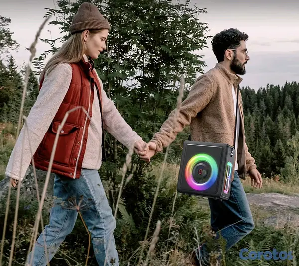 otros electronicos - Bocina bluetooth portatil recargable nueva 2