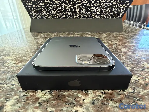 celulares y tabletas - iPhone 12pro 128gbs RD$15,000  5