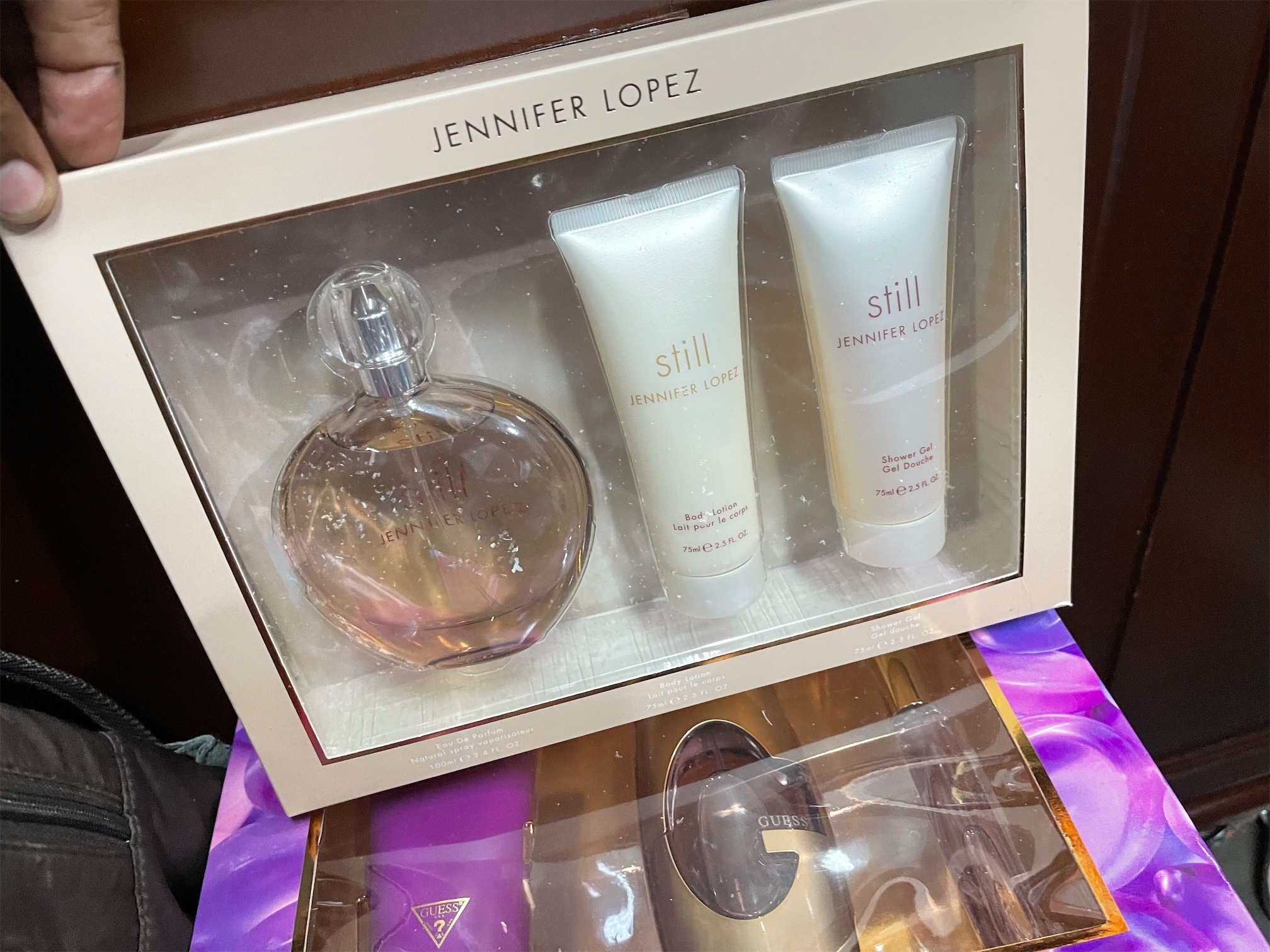 salud y belleza - Set perfume Still. Jennifer Lopez. AL POR MAYOR Y AL DETALLE