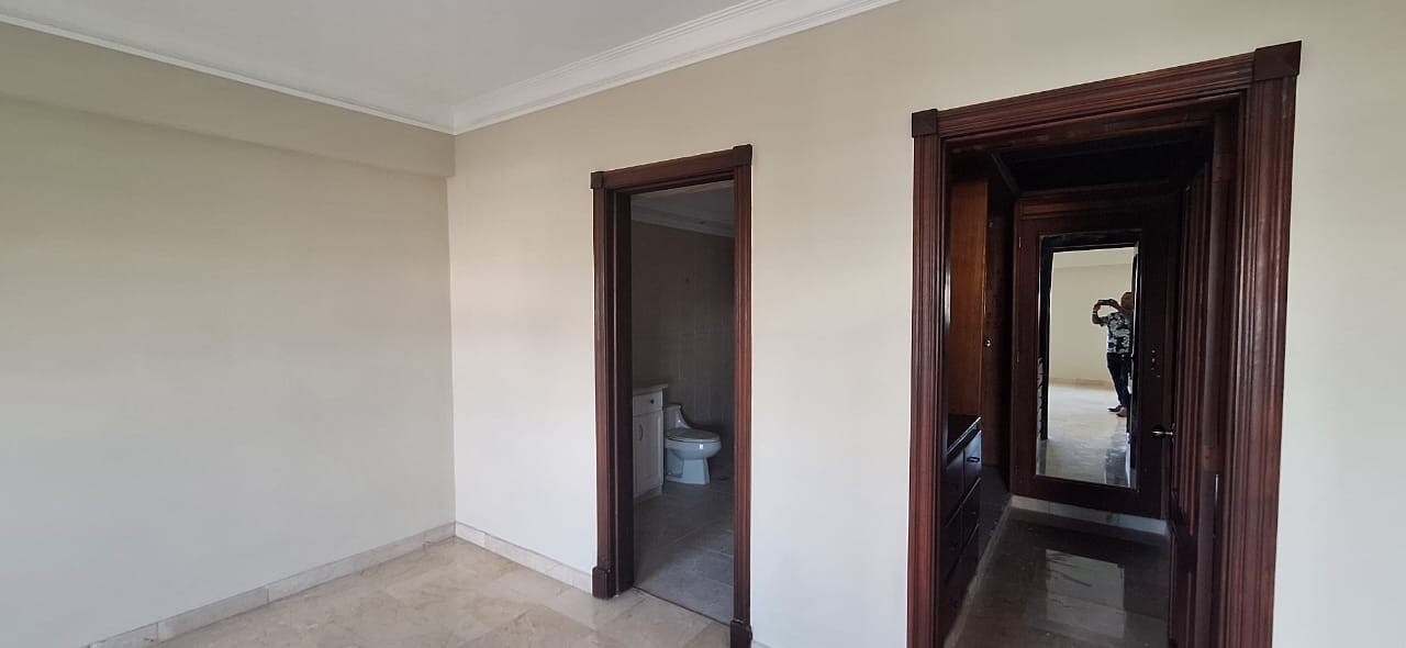 apartamentos - Apartamento Quinto Nivel en Los Cacicazgos, Distrito Nacional (G.M) 2