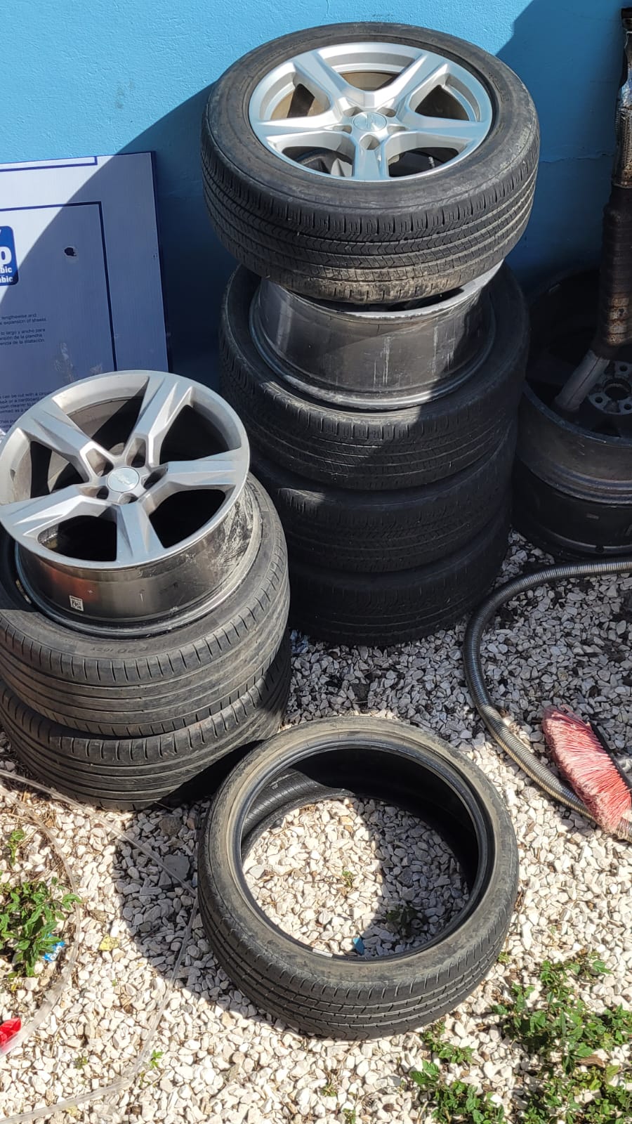 otros vehiculos - Gomas para camaro # 18 y 20 usadas RD$ 1500 0