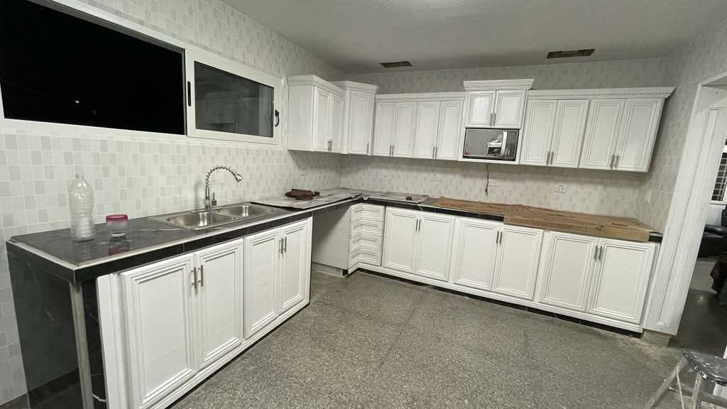 muebles y colchones - Gabinetes de cocina en madera blanco  1