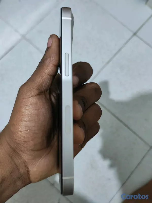 celulares y tabletas - iPhone 13 3